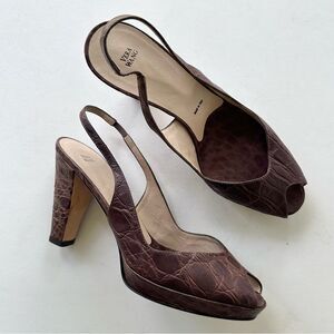 Vera Wang Collection Chocolate Brown Crocodile Slingback Peep Toe Heels